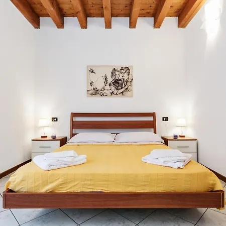 Lejlighed Cascinale - Con Piscina